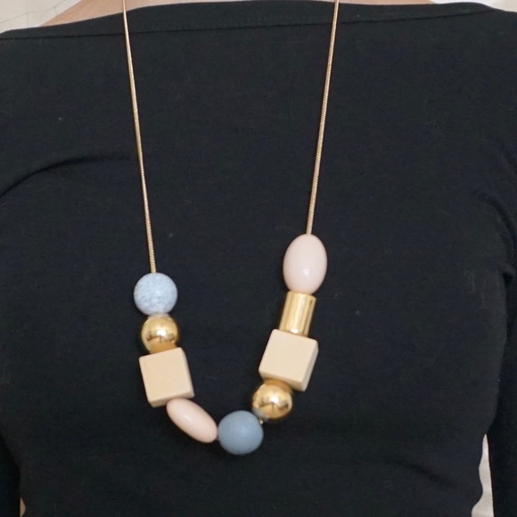 💕💕Last One Wood Turquoise Long Necklace - Picture 7 of 8